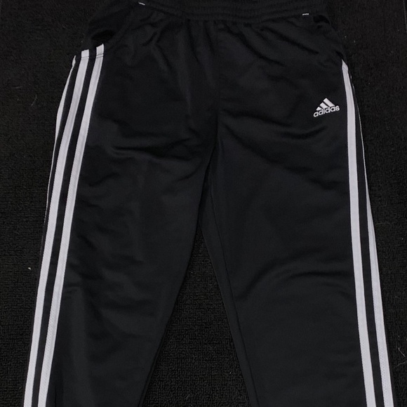 Adidas joggers - Picture 1 of 4